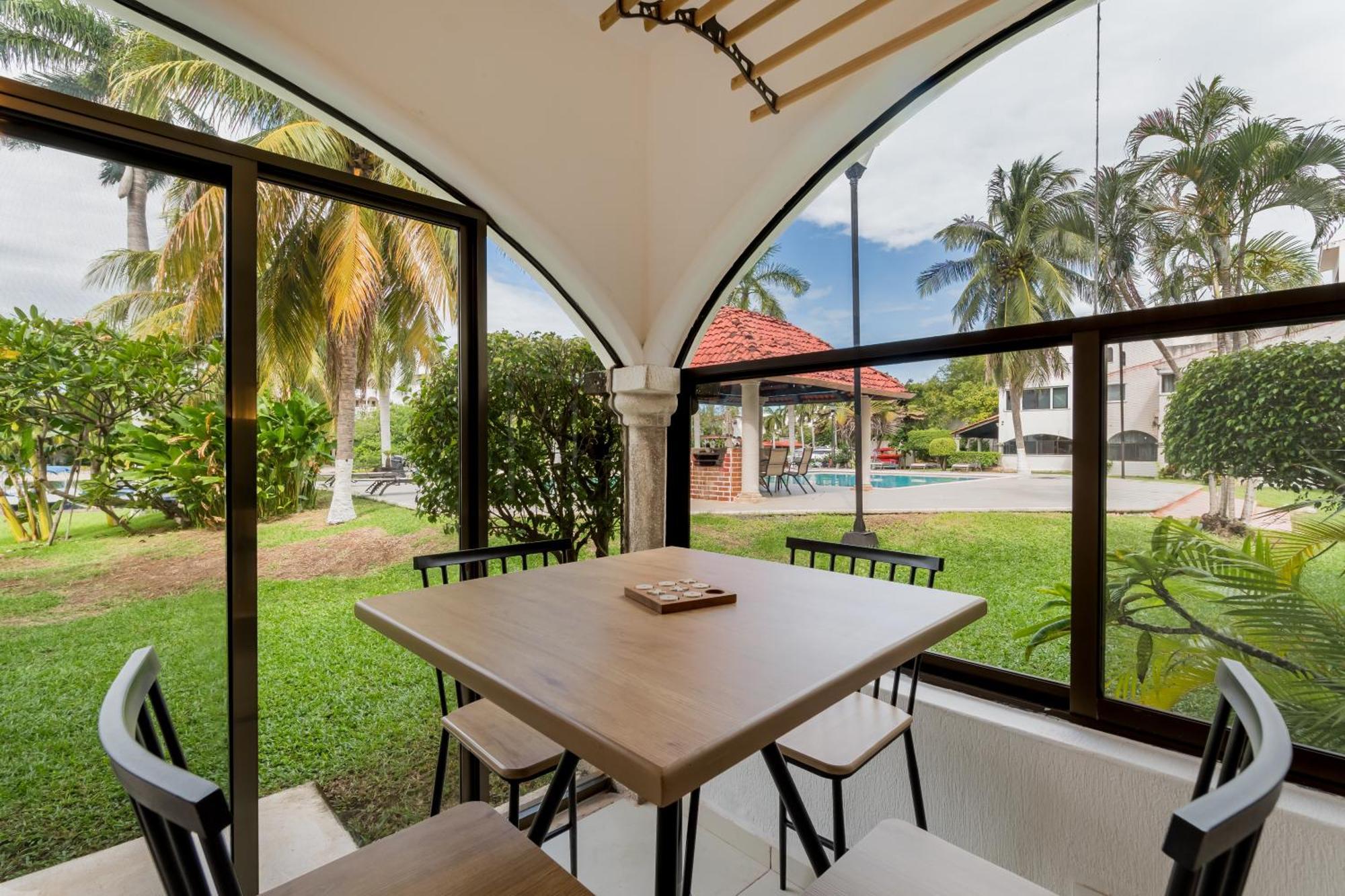 Chic Lagoon Front Villa By Casa Paraiso Канкун Экстерьер фото